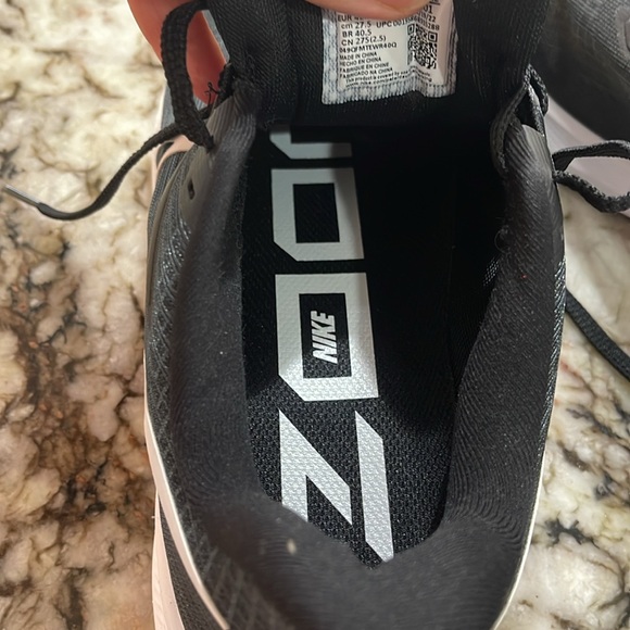 New Nike Air Zoom Pegasus black/white 10 1/2 - Picture 5 of 8